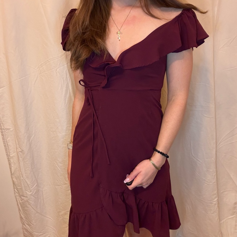 Elegant Burgundy Ruffle Mini Dress